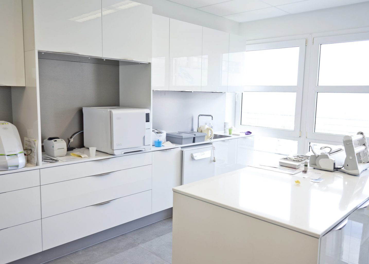CABINET DE DENTISTES
