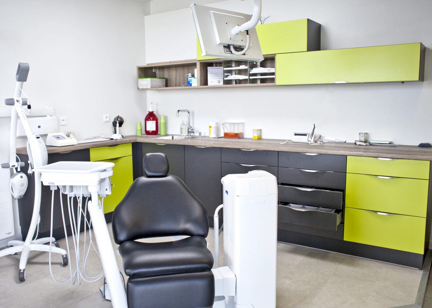 CABINET DE DENTISTES